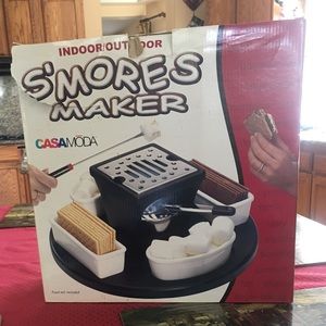 Barely used indoor/outdoor s’mores maker.